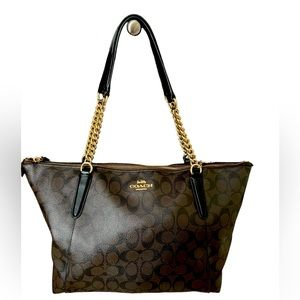 AVA Chain Tote In Signature Canvas